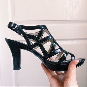 Naturalizer Danya strappy heeled sandals